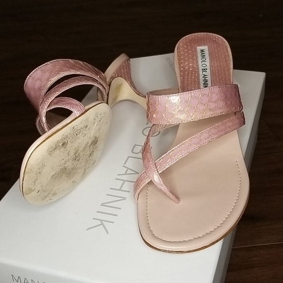 MANOLO BLAHNIK SHOES - Picture 4 of 4